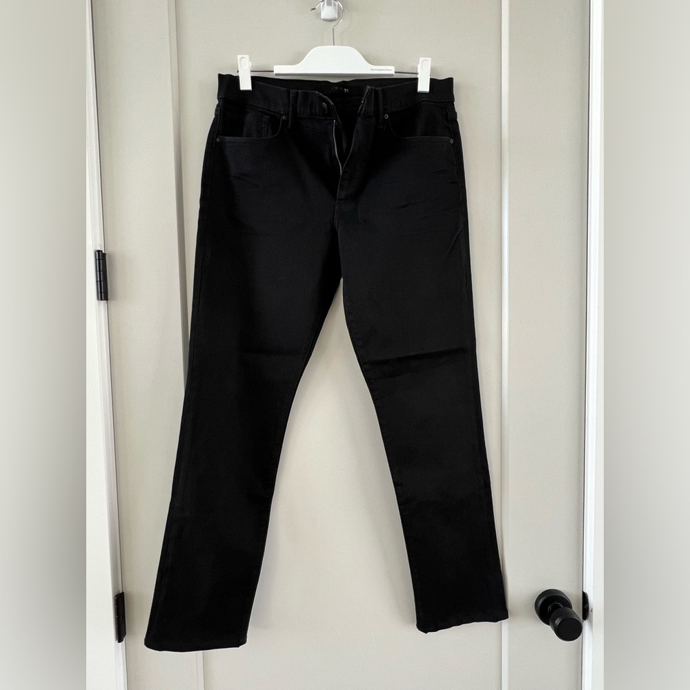 NWOT Men’s Joe’s Black Jeans Size 33